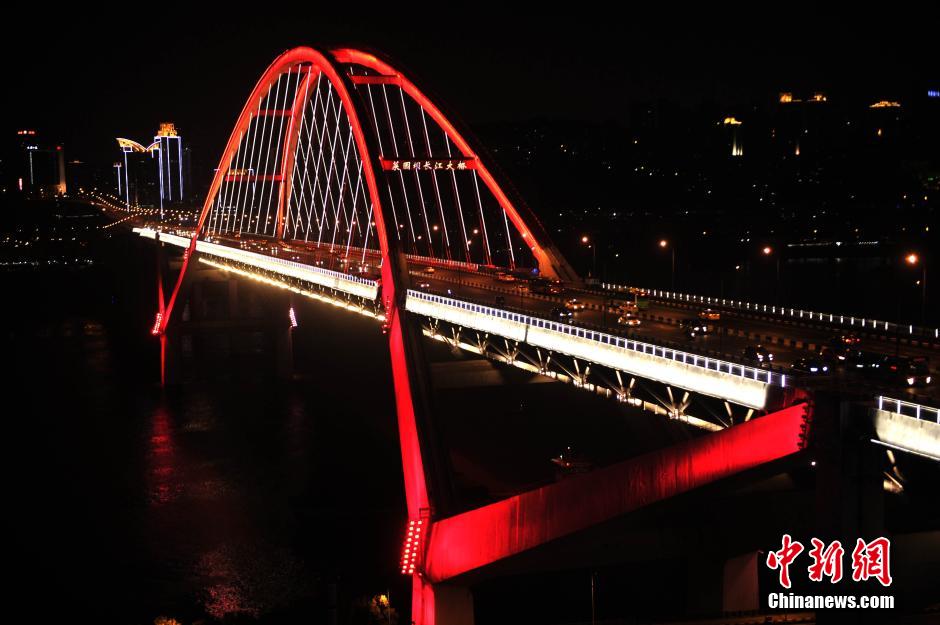 舞台剧内衣秀惊艳厦门国际时尚周 - 中新网云南