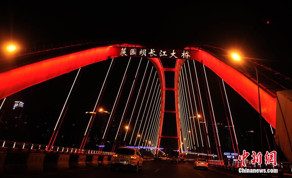 舞台剧内衣秀惊艳厦门国际时尚周 - 中新网云南