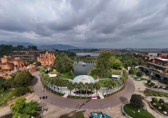 东风韵景区。高吴双 摄 东风韵景区。高吴双 摄