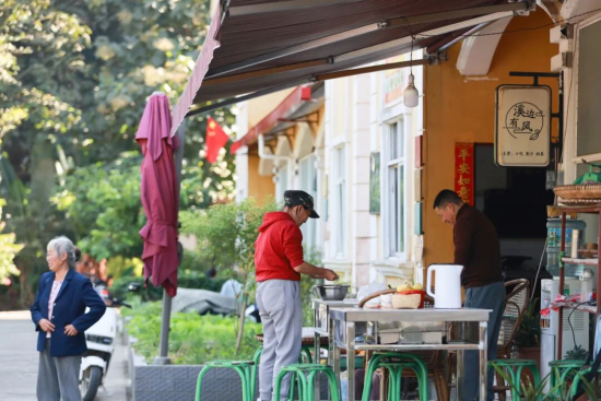 ������С�鰲����ҵ������˫ ��