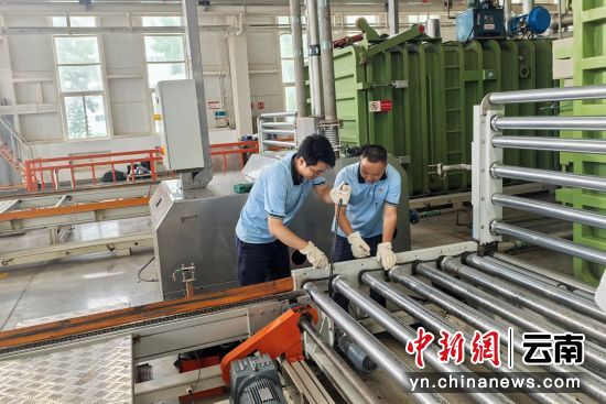 ���̸���������ջ��������������������˽� ��