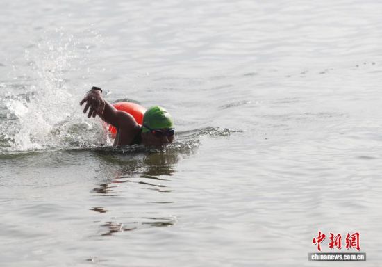 ����1��1�գ����ҳ���ɽ�ɳ���������˺� ��