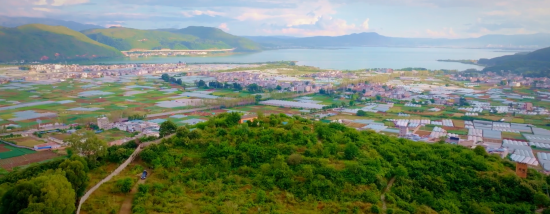 李家山古墓群航拍 云南网供图 李家山古墓群航拍 云南网供图