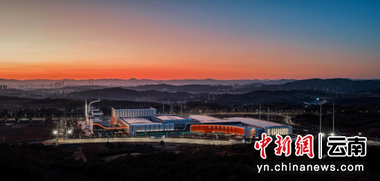 ͼΪ����Ӫ�ҡ����ʹ�Ӧ��ʾ�����ġ�
