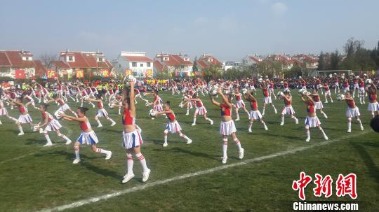 首届云南省青少年校园足球四级联赛泸西启动 