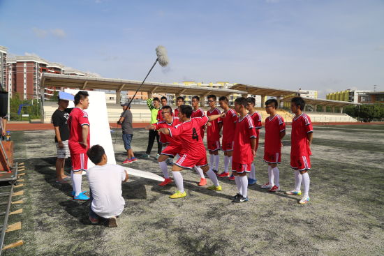 校园足球题材电影《追球》云南蒙自开拍