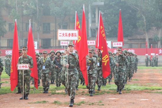 武警云南总队第二支队2015年军事大比武隆重开幕