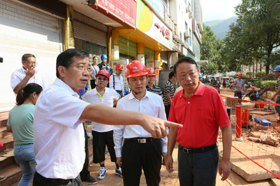 华坪特大暴雨洪灾抢修迅速获丽江市政府肯定