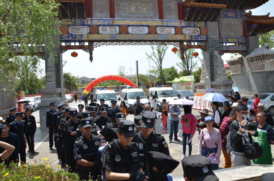 官渡派出所打击整治两抢一盗战果丰硕 - 中新