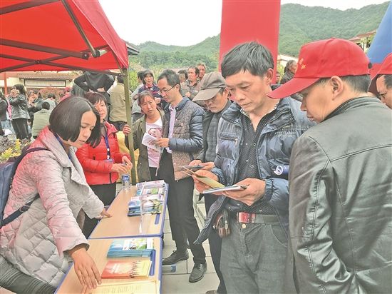 昭通人口红利_昭通苹果图片(3)