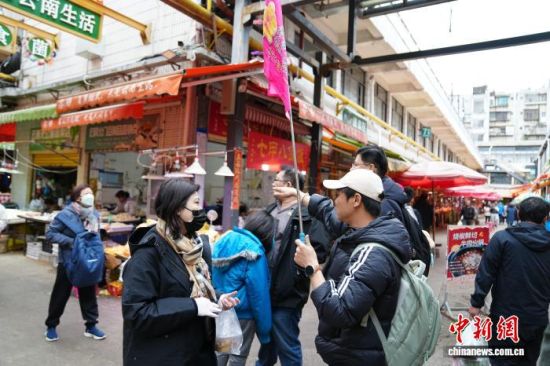 ͼΪ���ŵĵ���Ϊ�����������ǵ��οͽ���ũó�г������������ ��Ƚ�� �� 