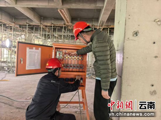 �����������ڽ���Ŀ���н������������Ų顣������ ��